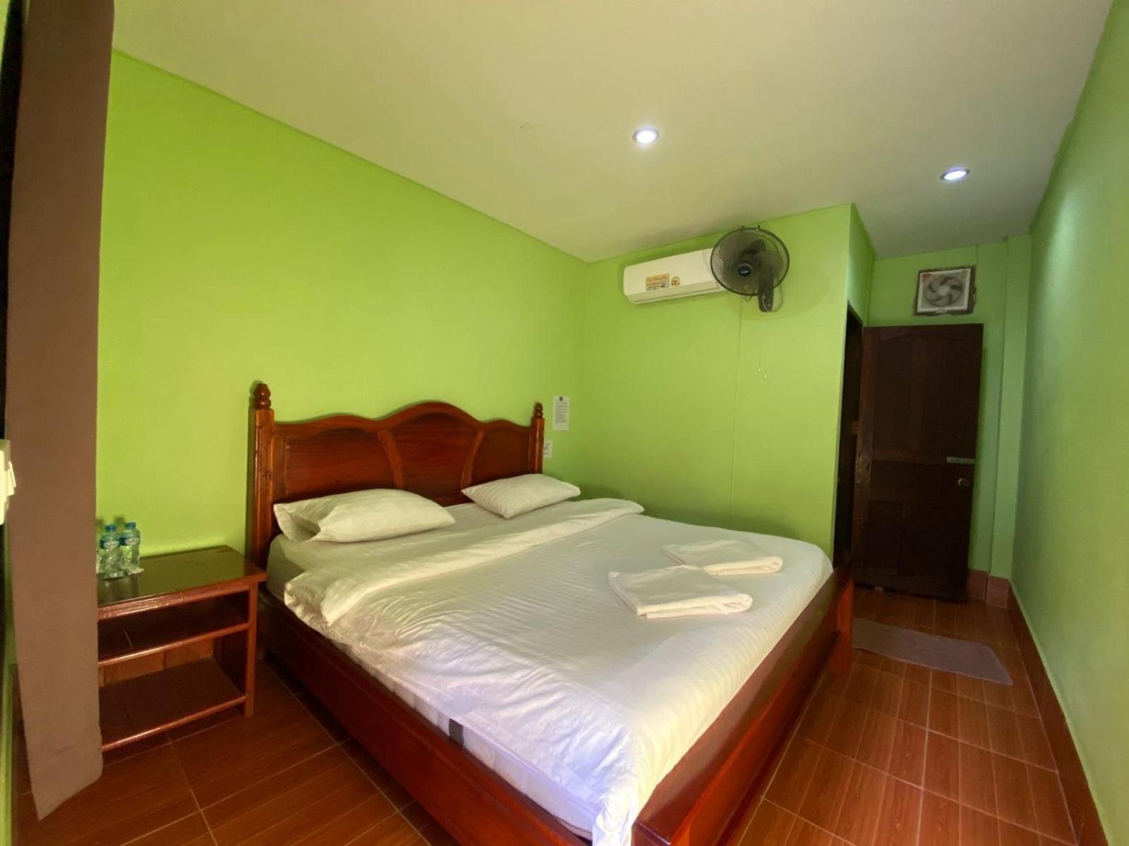 Letana Guesthouse Ban O Exteriör bild
